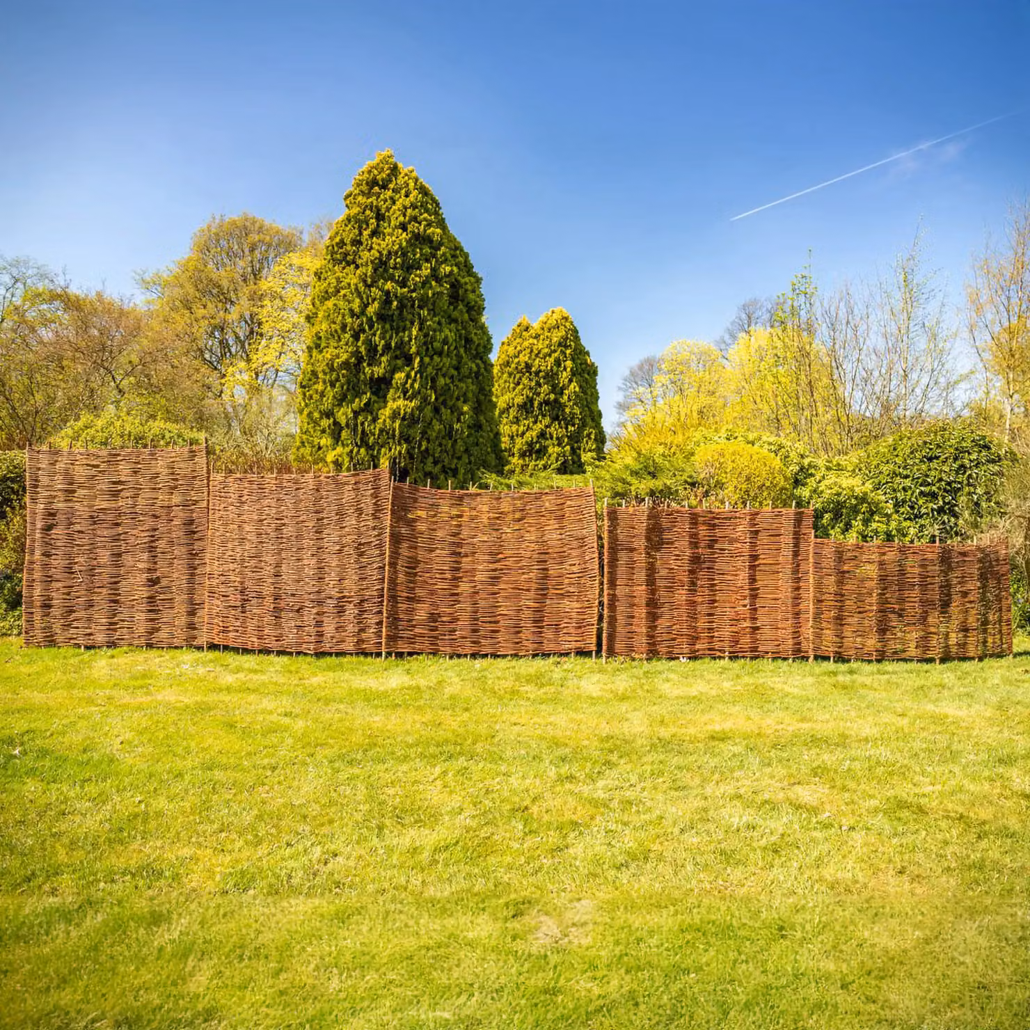 Primrose Premium Woven Willow Hurdle Fence Panel Screening in Brown, W: 182.88 cm x H: 150 cm – 2