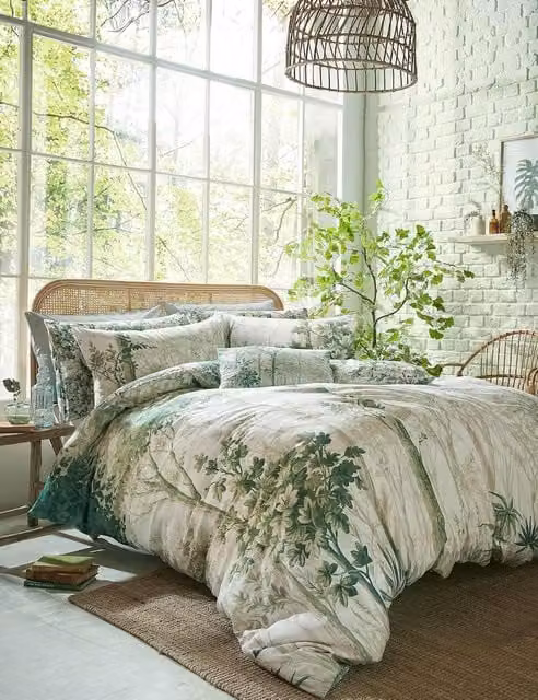 Graham & Brown Coppice Forest Reversible Cotton Sateen Bedding Set, Light Green, W: 140 cm, L: 200 cm