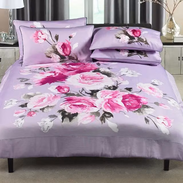 Windsor 300 Thread Count Cotton Floral Duvet Cover Set in Red and Purple