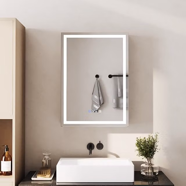 Livingandhome Modern Single-Door Silver Bathroom Mirror Cabinet with Integrated LED Lighting and Anti-Fog Feature
