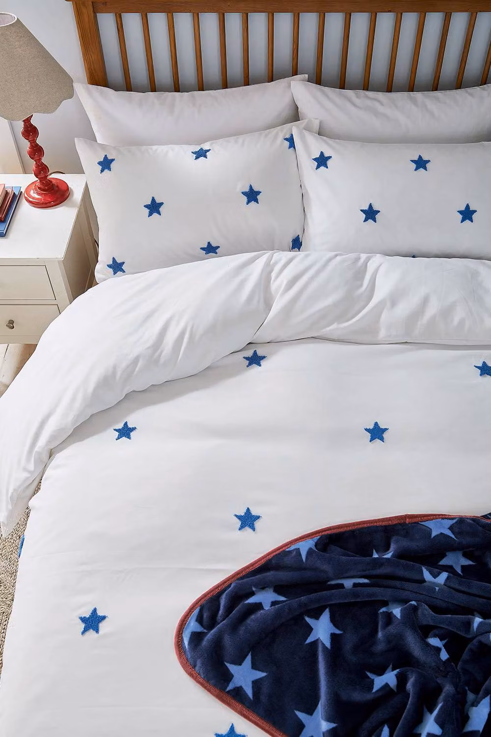 Helena Springfield Tufted Star Reversible Duvet Cover and Pillowcase Set in White, Blue and Silver, W: 200 cm x D: 200 cm – 3