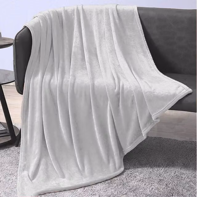 Ezysleep Faux Fur Super Soft Fluffy Throw in Silver, 240 cm