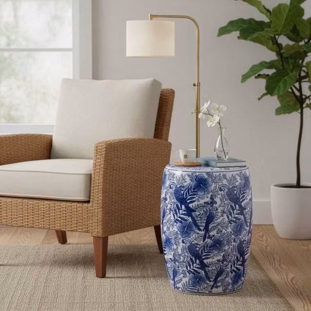 Madison & Mayfair Blue & White Porcelain Parrot Living Room Table W/D/H: 41.0 x 29.5 x 29.5 cm
