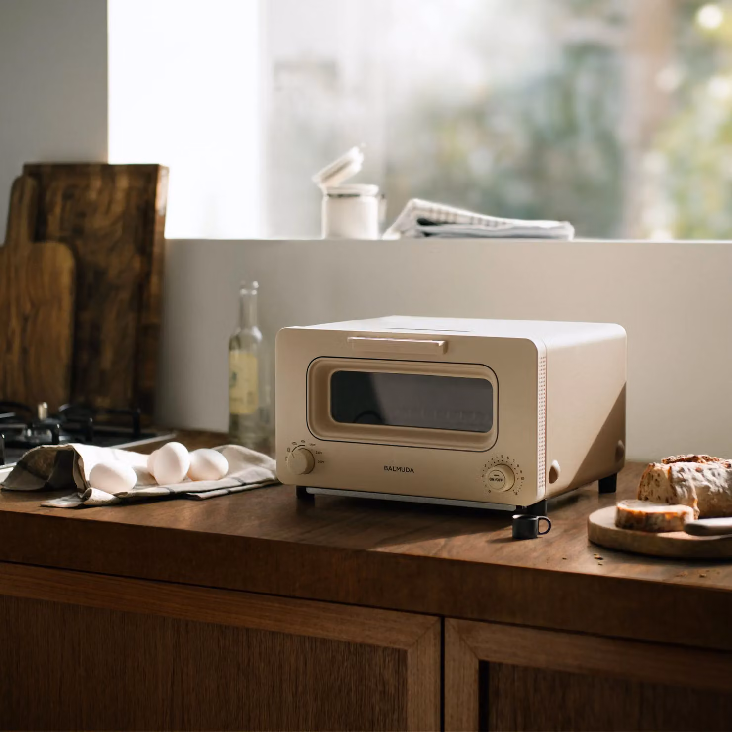 BALMUDA The Toaster 3rd Generation in Beige – 4