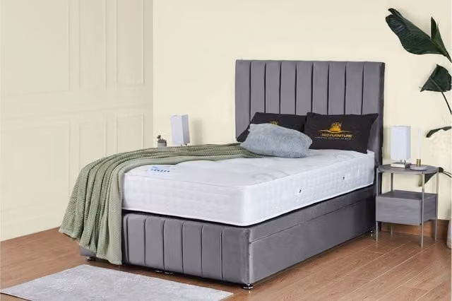 UK Bed Furniture Hamilton Grey Fabric Upholstered Ottoman Storage Bed with End Lift and 54 Inch Headboard, W/D/H: 140 x 200 cm