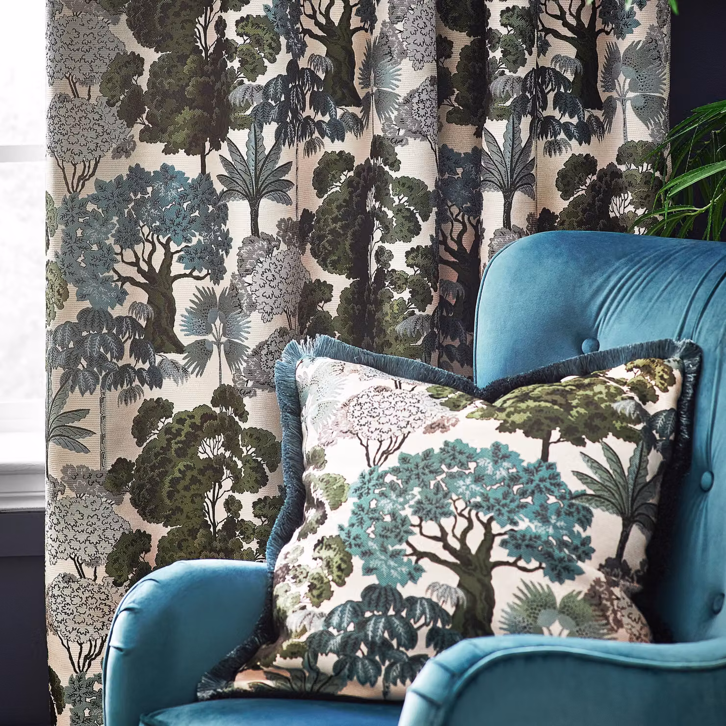 Wylder Nature Woodlands Floral Jacquard Eyelet Curtains in Green, Width: 168 cm, Drop: 229 cm – 4