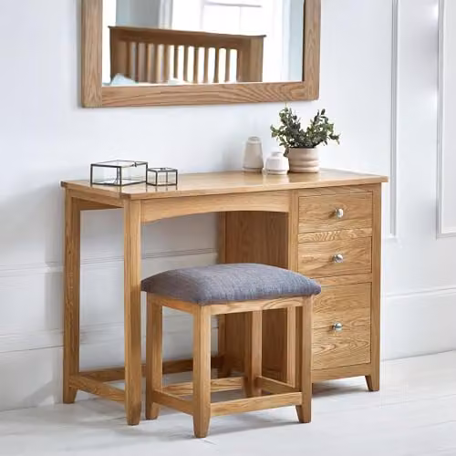 Julian Bowen Mallory Oak Single Pedestal Dressing Table and Stool Set W/D/H: 107 x 44 x 75 cm – 1