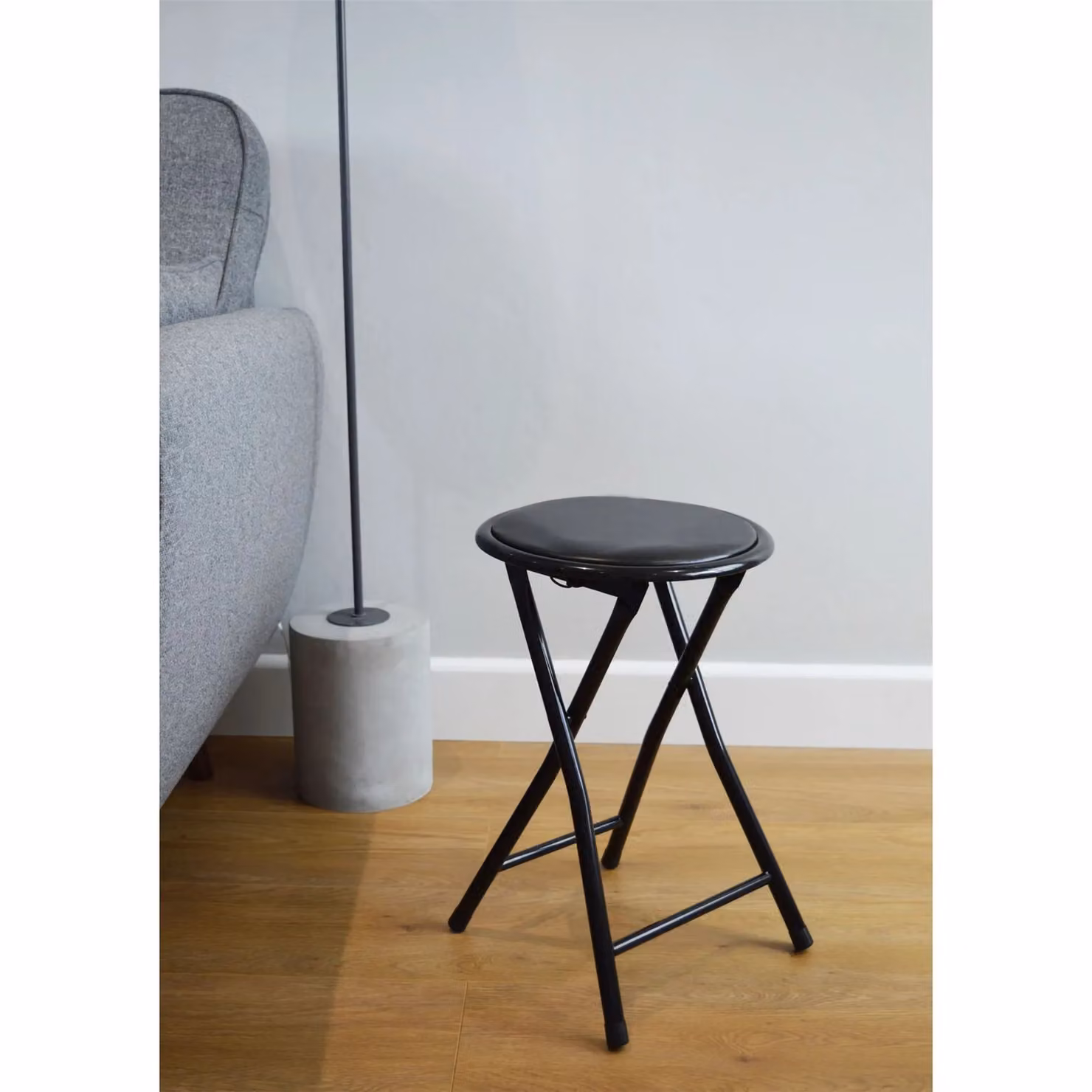 Harbour Housewares Pack of 8 Padded Folding Stools in Black – 5
