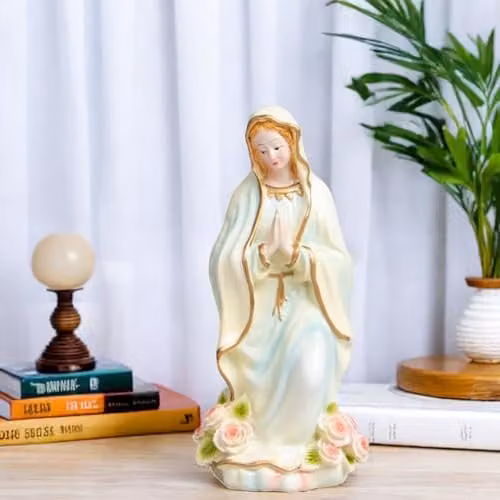 Voltico Mini Virgin Mary Prayer Statue Ornament, Gold, White and Multicolour Resin Catholic Figurine, Height: 12.2 cm – 2