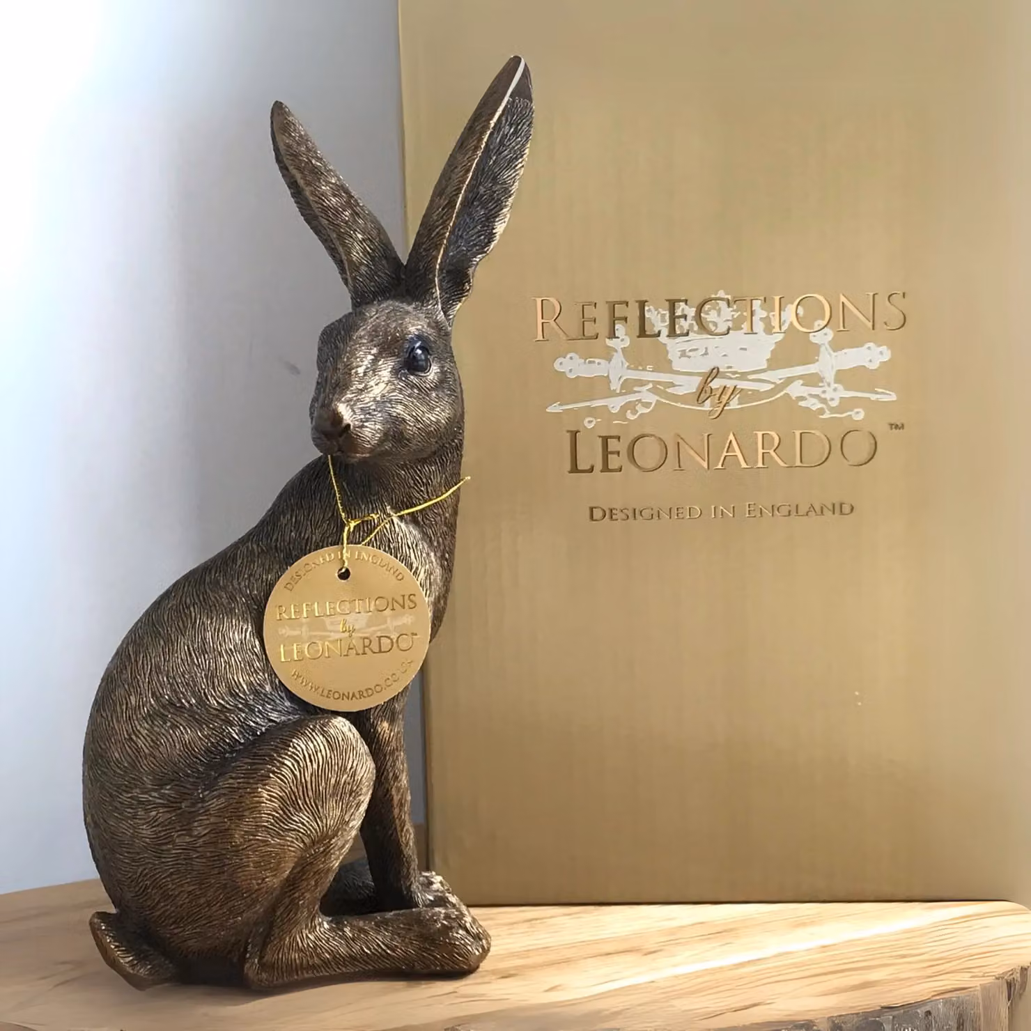 Leonardo Reflections Bronzed Sitting Hare Figurine in Bronze – 2