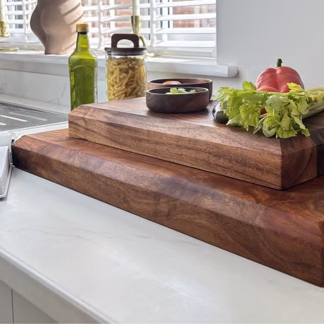 Downton Interiors Brown Rectangular Wood Chopping Board