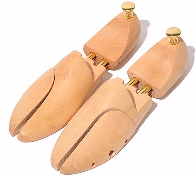 Kelvenix Men's Wood Shoe Stretcher Trees in Brown
