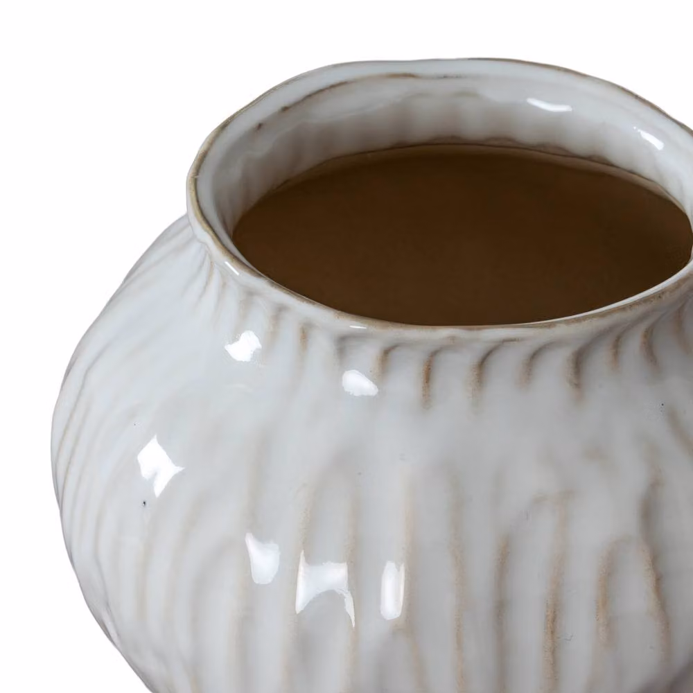 Hill Interiors Numa Squat Ceramic Tabletop Vase in White, H 18.0 cm x W 13.0 cm x D 13.0 cm – 2