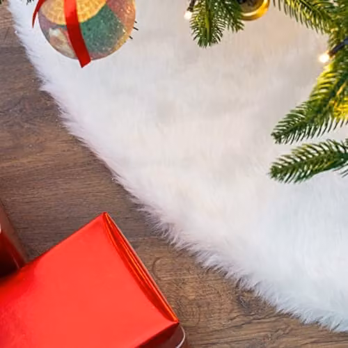 The Christmas Workshop Faux Fur Christmas Tree Skirt, White, Diameter: 100 cm