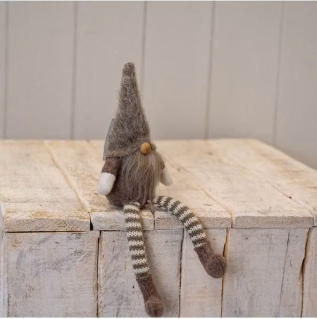 KDMD Beige Wool Sitting Christmas Gonk Tabletop Decoration