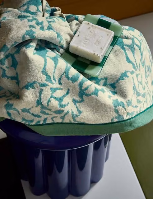 LAND & SHORE Green Floral Pure Cotton Fluffy Terry Velour Rowallane Towel