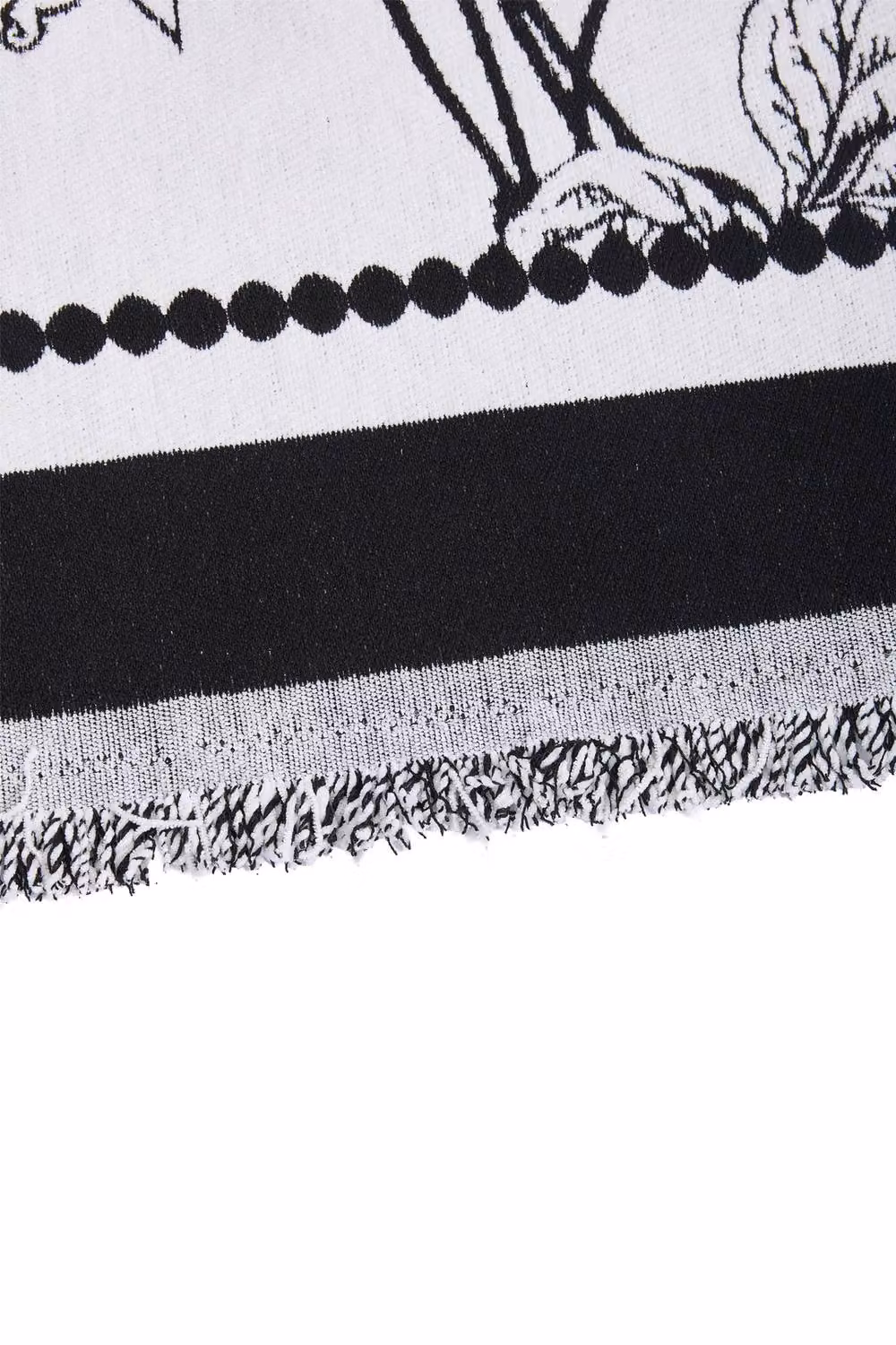 Garden Sanctuary Floral Chenille Anti-slip Sofa Cover in Black and White, W/D/H: 230 x 180 cm – 5