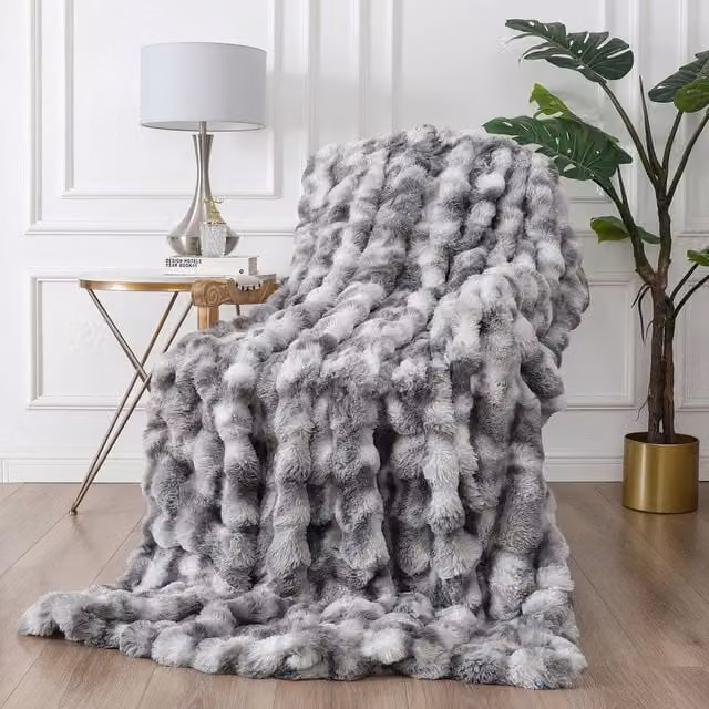 Rapport Home Nordic Faux Fur Blanket Throw in Silver/Grey, W: 150 cm, D: 200 cm – 1