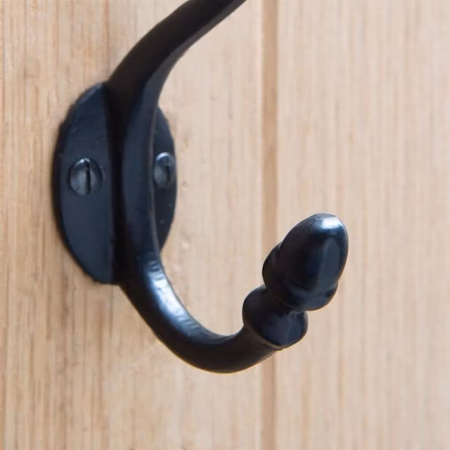 Hammer and Tongs Antique Deco Hat and Coat Hook, Matt Black Iron, H: 135 mm