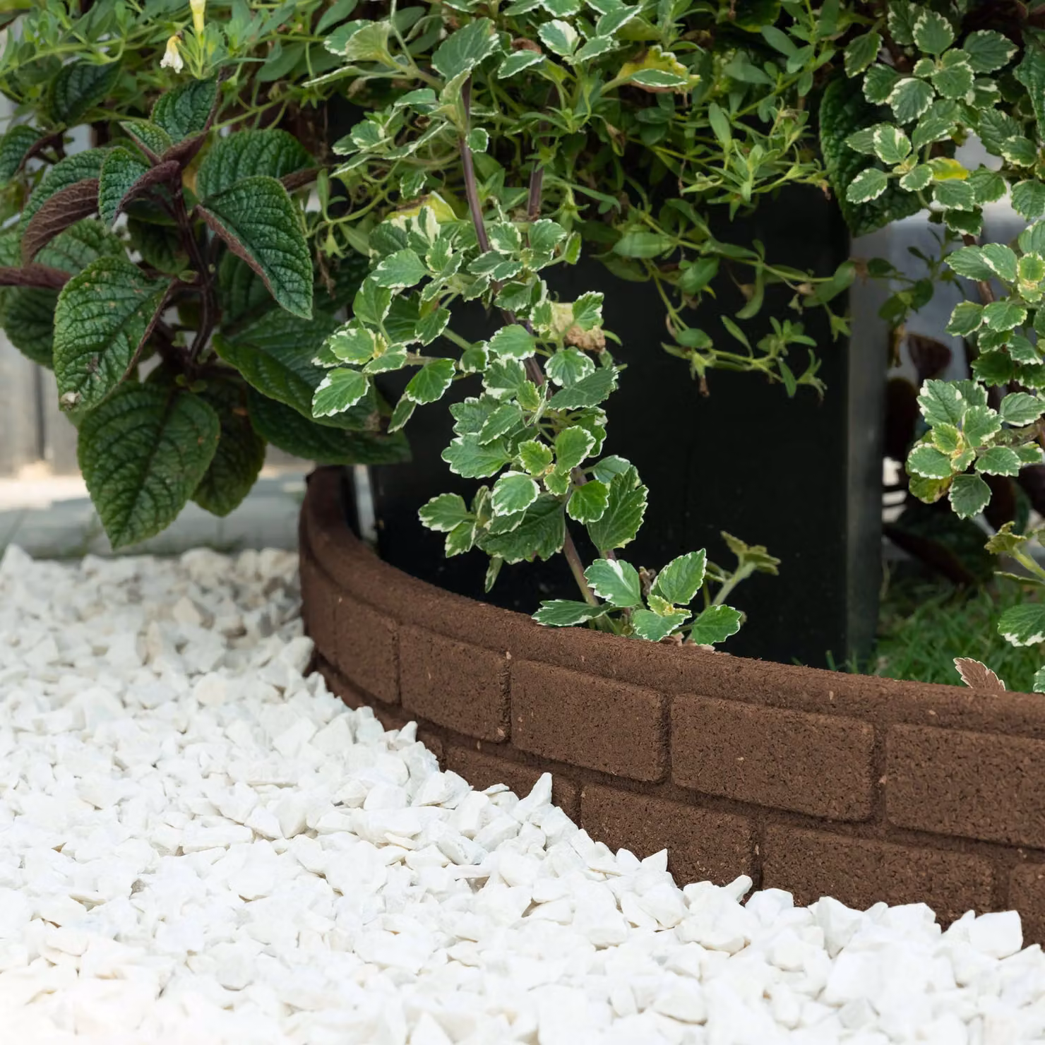 Nicoman Flexible Brick Effect Garden Edging Border, Brown, 4 Pack, 1.2m – 3