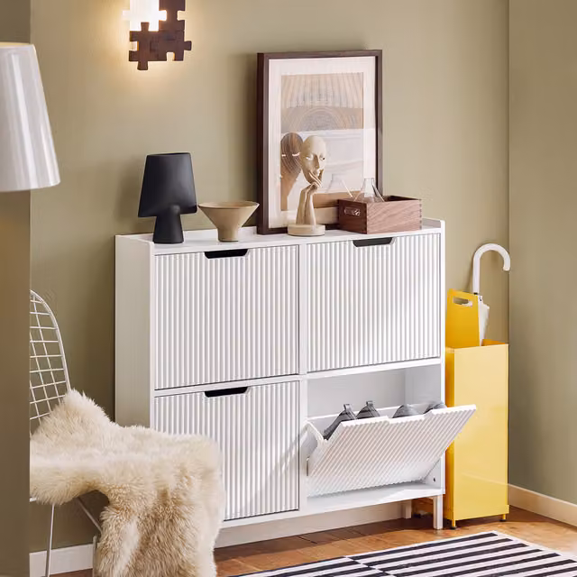 SoBuy Modern White Narrow Shoe Cabinet with Tilting Compartments and Internal Shelves