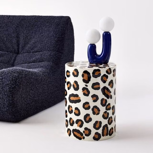 sweeek Modern Round Side Table in Beige Enameled Steel with Leopard Print