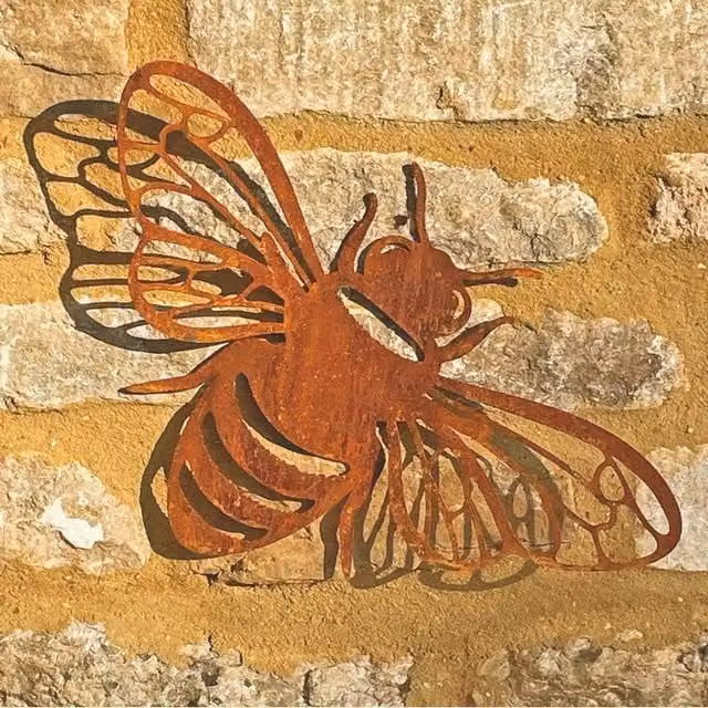 Poppyforge Bronze Bee Garden Wall Art, W: 39.4 cm, H: 25.4 cm – 1