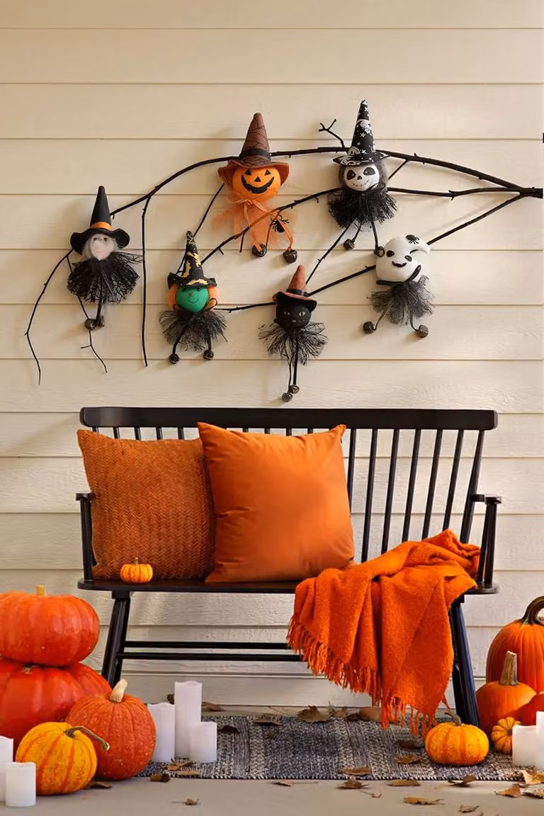 H&O Direct 6-Piece Multicolour Animal Halloween Hanging Decoration Set