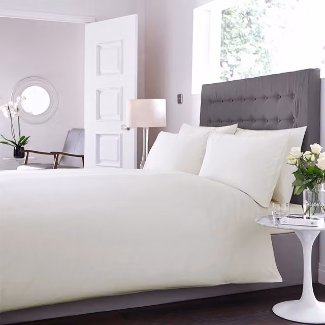 Charlotte Thomas Sestina Luxury Cotton Percale Duvet Cover in Beige, Superking