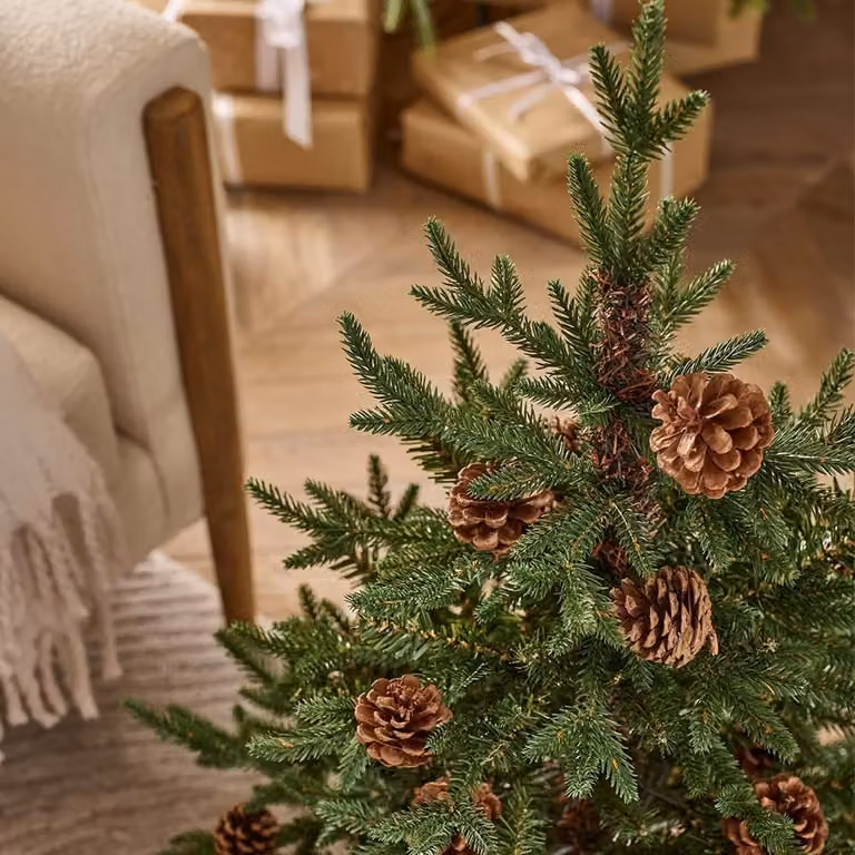 Noma 3ft Green Buckingham Pine Potted Christmas Tree