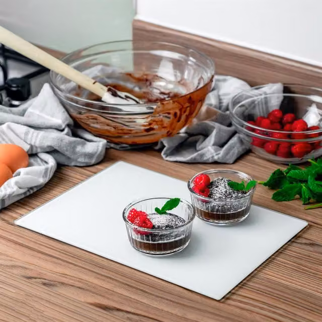 Harbour Housewares White Rectangular Glass Chopping Board, W: 30 cm, D: 20 cm