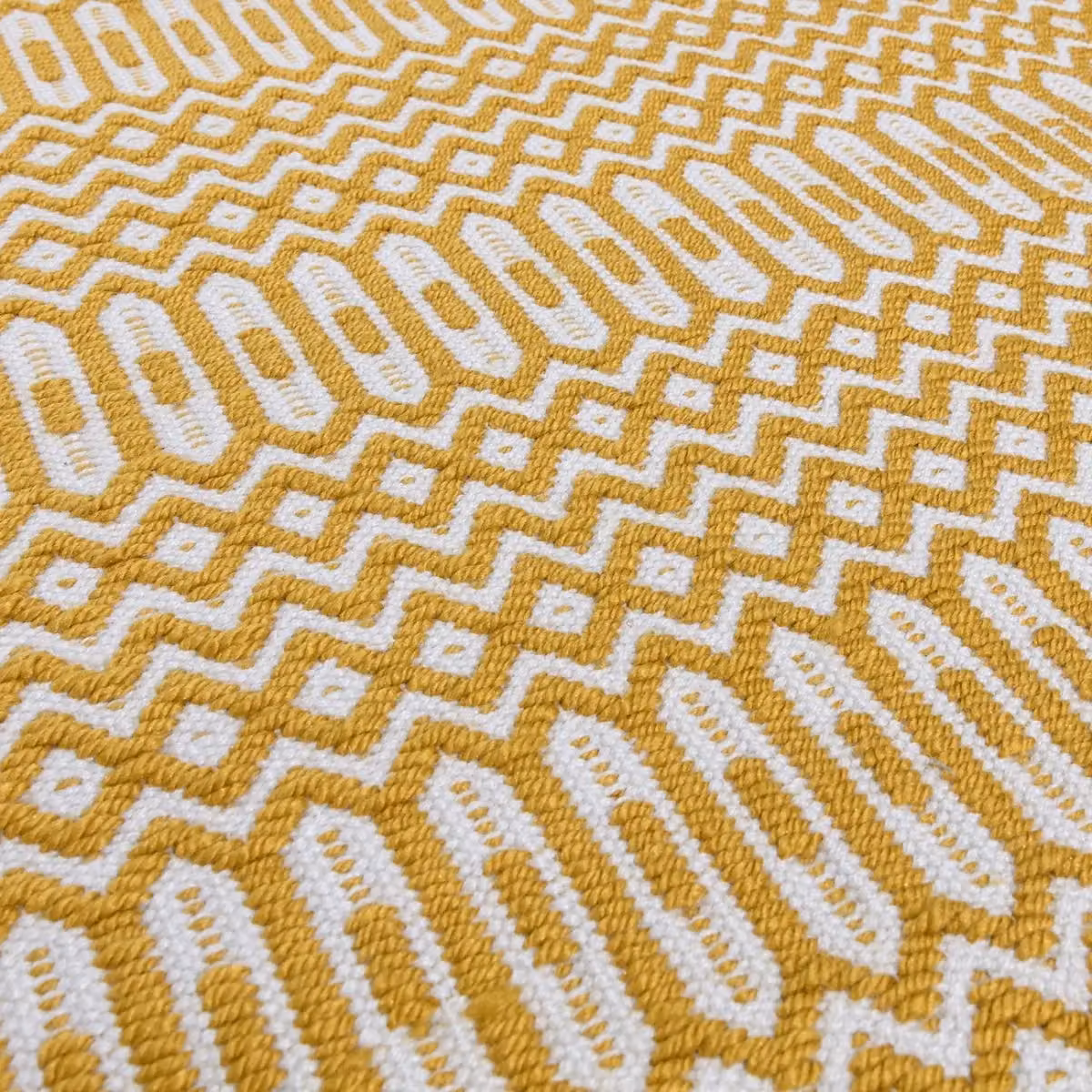 The Rug Shop UK Yellow Modern Geometric Handmade Polyester Area Rug, W: 200 cm, D: 290 cm – 2