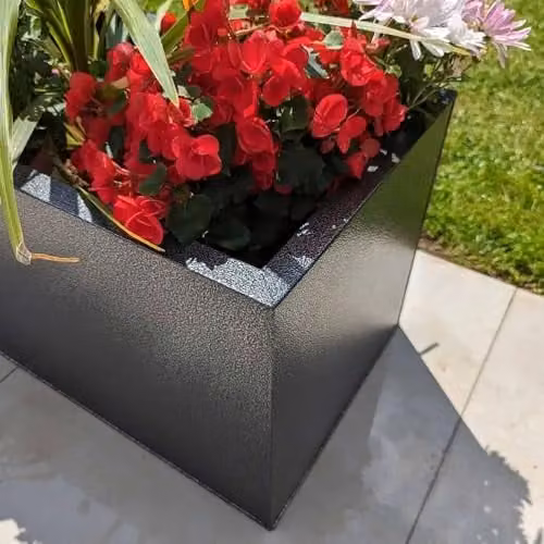 Access Garden Products Galvanised Steel Trough Planter in Silver and Black, W: 100 cm, D: 40 cm, H: 40 cm – 4