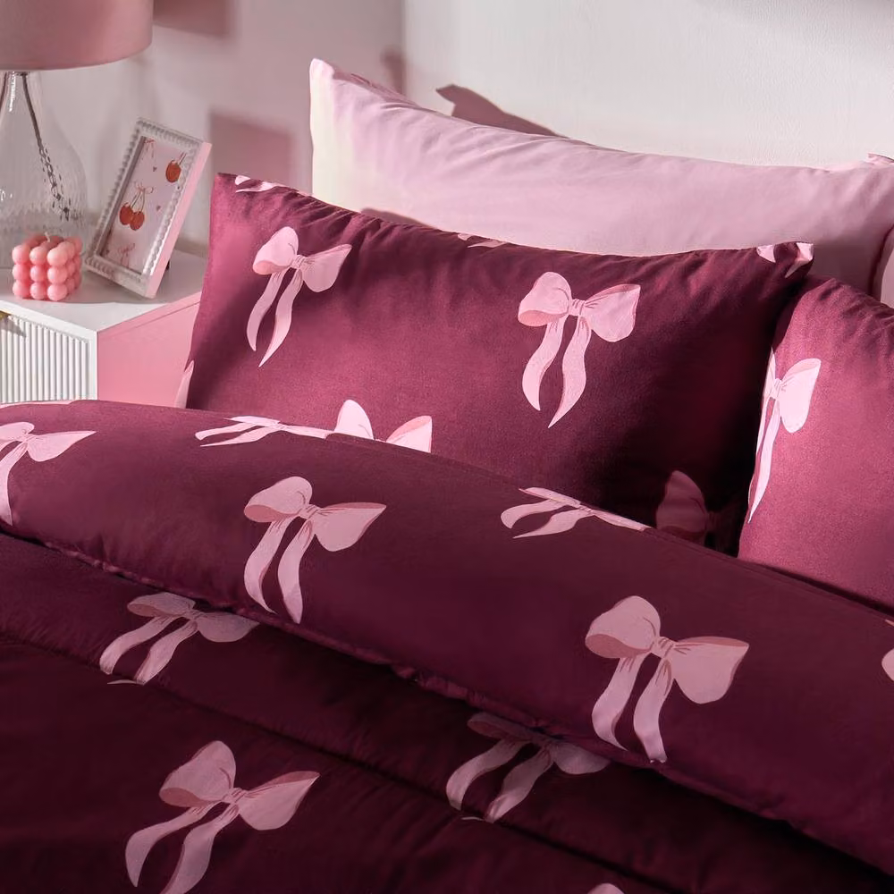 OHS Burgundy 10.5 Tog Microfibre Coverless Duvet and Pillowcase Bedding Set, W/D/H: 200 x 200 x 200 cm – 2