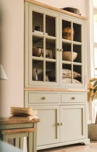Statement Furniture Florence Display Cabinet in Sage Green with Glass Doors and Acacia Wood Top, W: 120 cm, H: 200 cm, D: 42 cm – 3