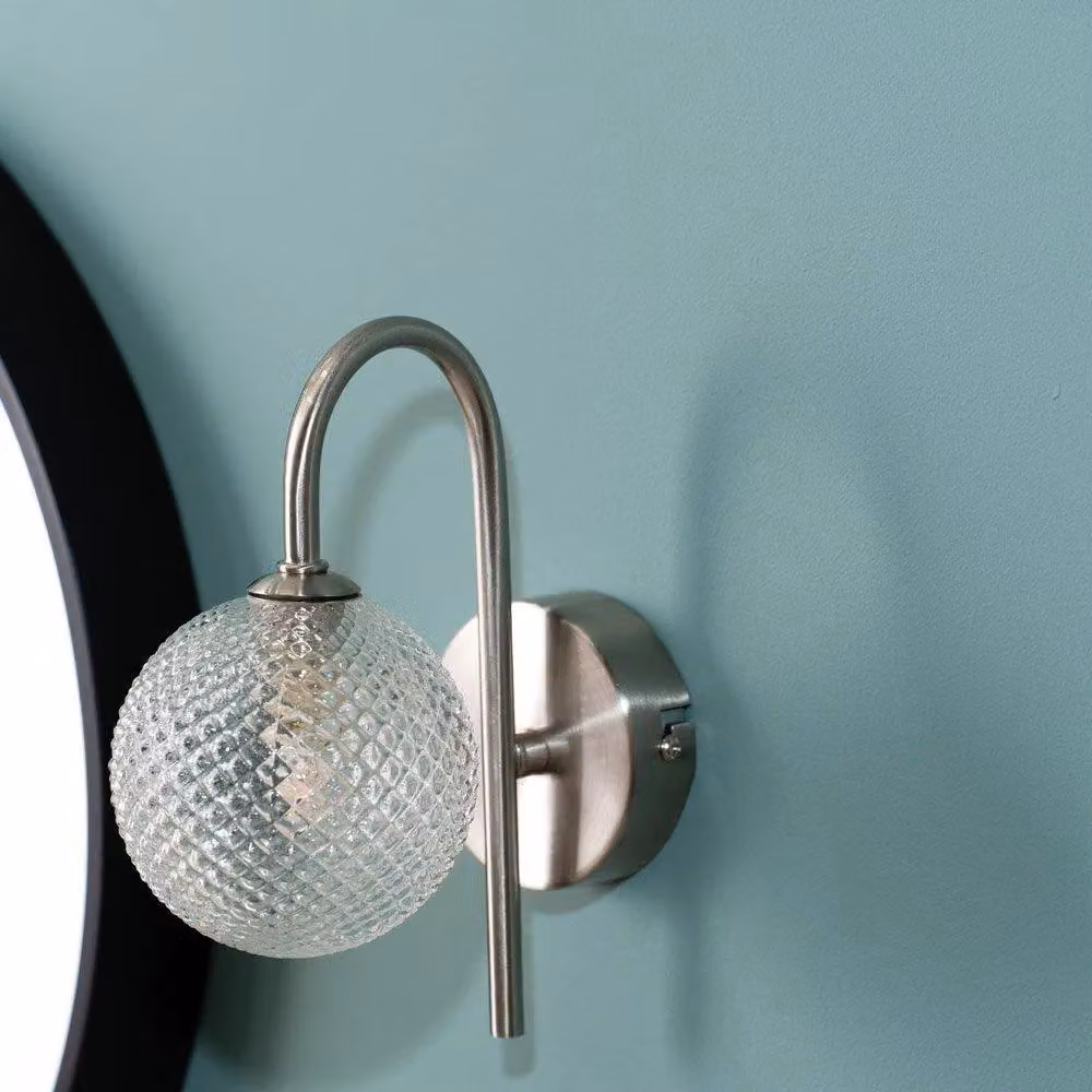 ValueLights Elle IP44 Modern Chrome and Glass Single Shade Wall Light with LED Bulb in Silver – 3