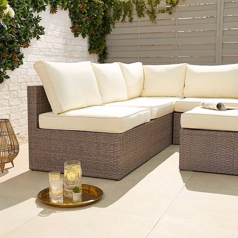 Moderna 4 Seater Rattan Garden Corner Sofa Set in Grey with Upholstered Cushions and Powder Coated Aluminium Frame – 4