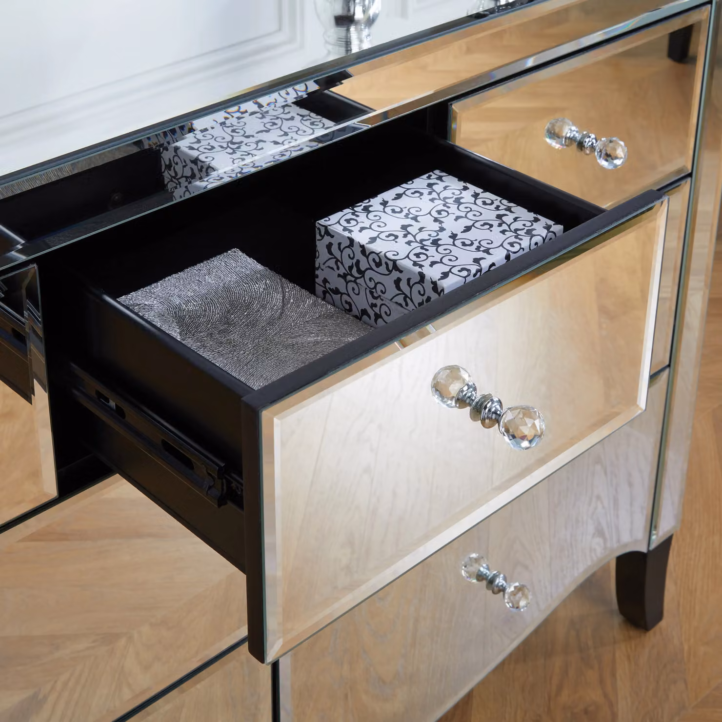 Birlea Palermo 4 Drawer Mirrored Dressing Table in Silver – 2