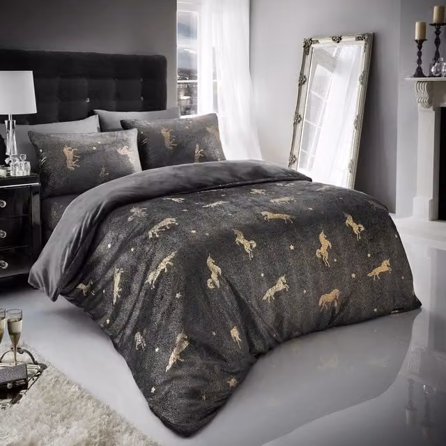 Smart Living Wholesale Ltd. Grey Fleece Teddy Unicorn Star Duvet Cover and Pillowcase Set