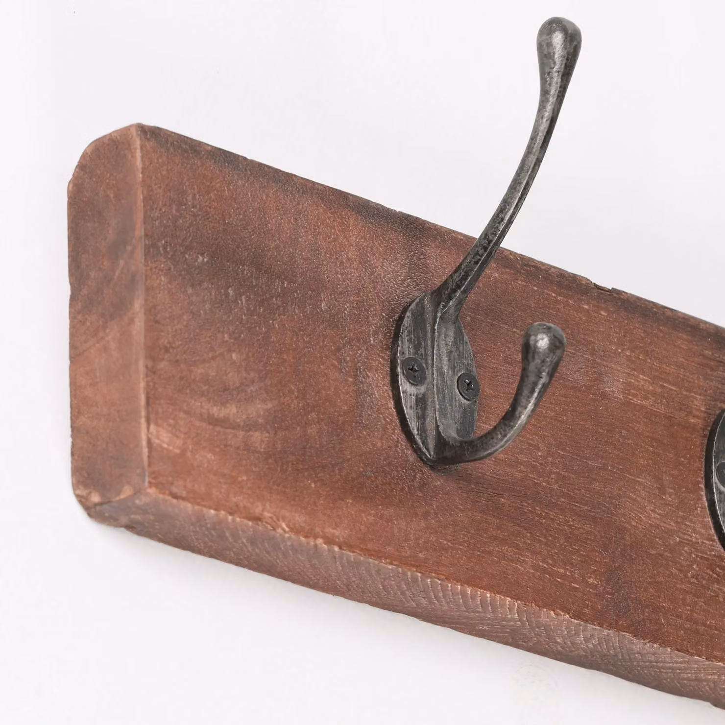 Glasstone 9 Hook Wooden Coat Hanger in Brown, Width: 110.5 cm – 2