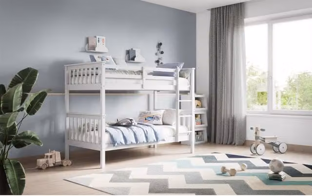 Flair Zoom Detachable Single Bunk Bed in White Lacquered Solid Pine Wood