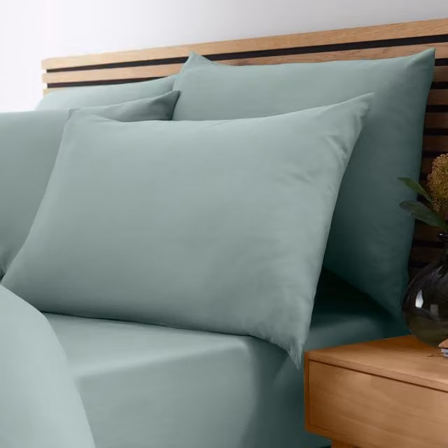 Catherine Lansfield So Soft Non-Iron Microfibre Fitted Sheet Green W/D/H: 140 x 200 x 30 cm