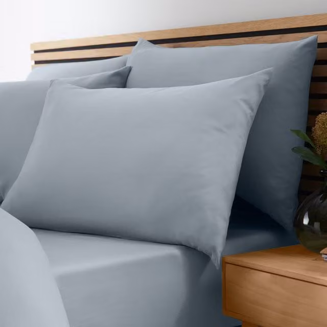 Catherine Lansfield So Soft Non-Iron Microfibre Fitted Sheet, Grey, 180 x 200 cm – 1