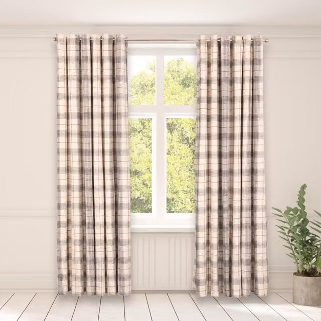 OHS Pair of Woven Check Print Blackout Eyelet Curtains in Yellow and Beige, Height: 228 cm
