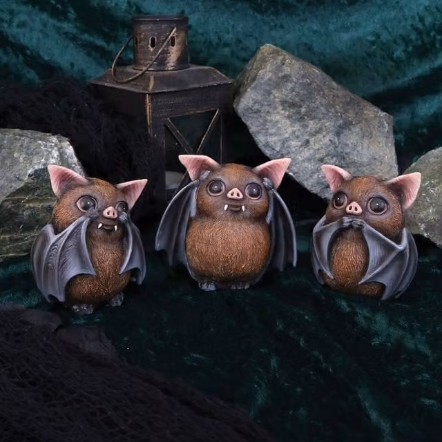 Nemesis Now Three Wise Bats Brown Animal Figurines, Height: 8.5 cm