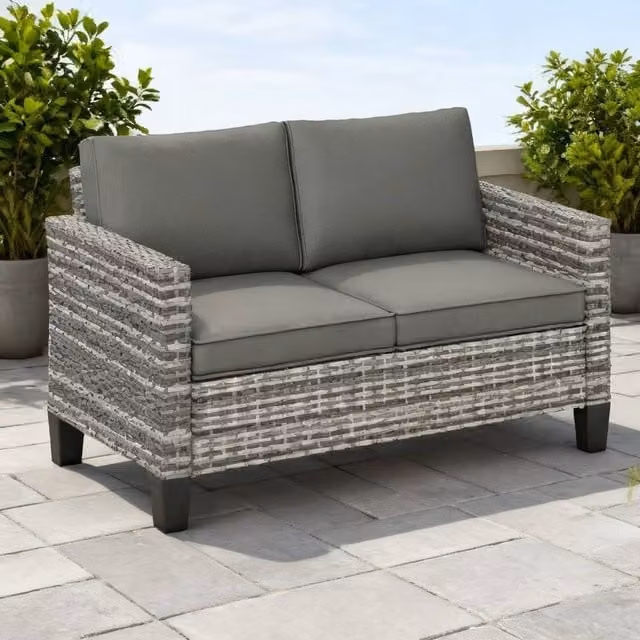 ERGOVEXA Two-Seater Modern Rattan Outdoor Sofa in Grey with Upholstered Cushions and Powder Coated Steel Frame