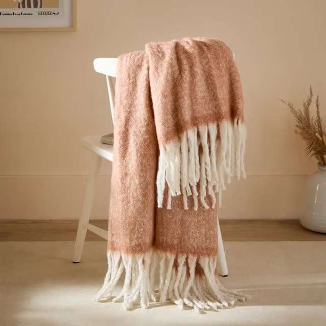 Furn Cozy Woven Tasselled Throw in Orange, W: 140 cm, D: 180 cm – 1