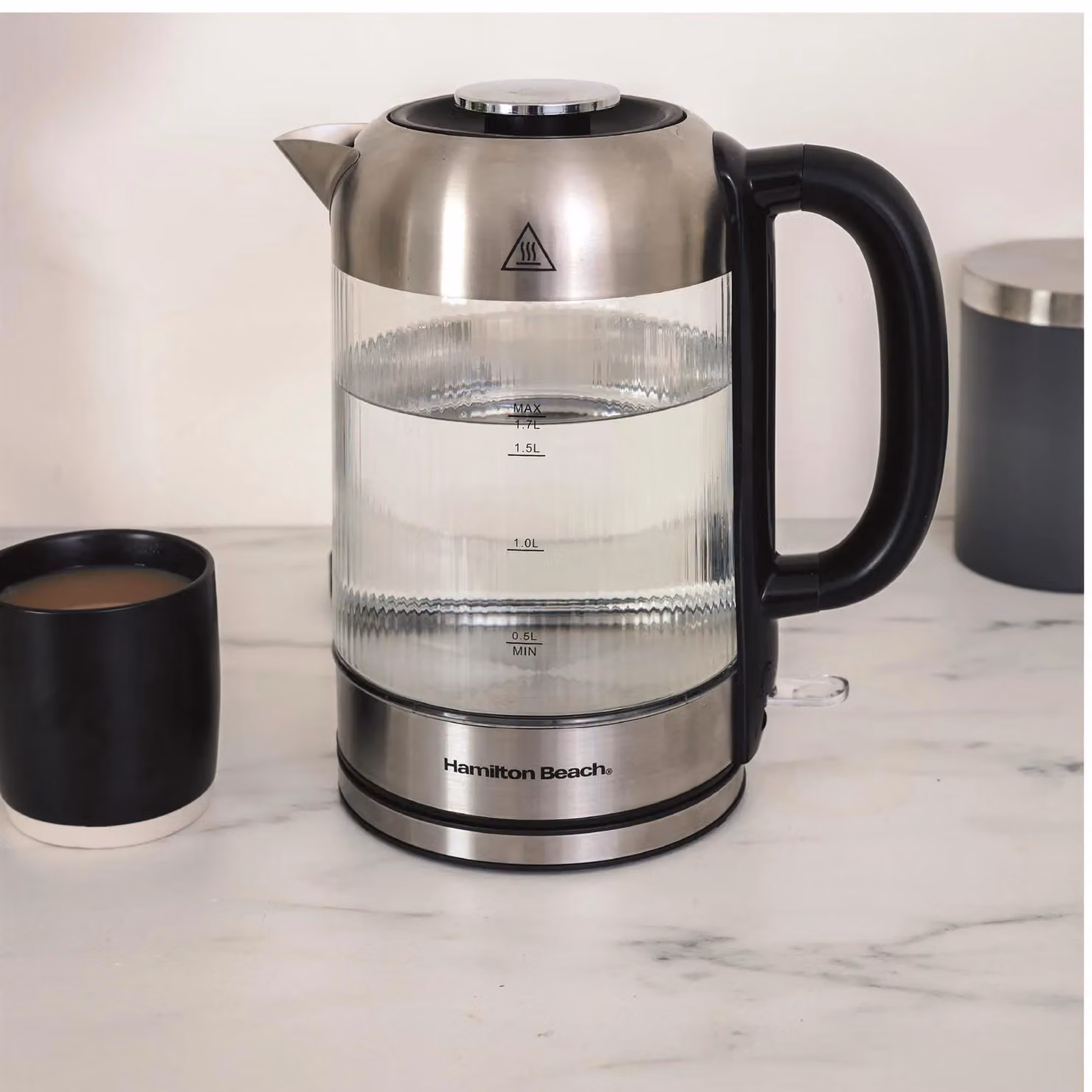 Hamilton Beach Liberty 1.7 l Ribbed Glass Kettle in Silver – 4