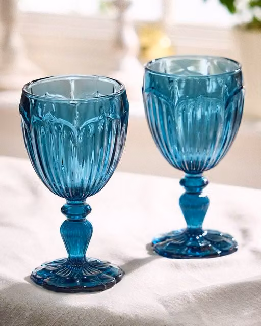 Dibor Set of 2 Blue Embossed Floral Wine Goblets, 280ml per glass