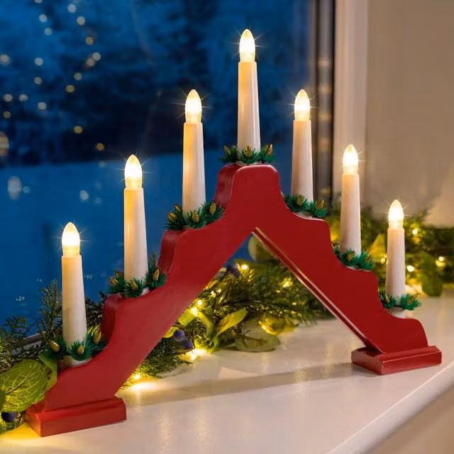 Christow Christmas Candle Bridge Light with 7 LEDs, Red and Gold Wooden Tabletop Decoration, Length: 37.1 cm